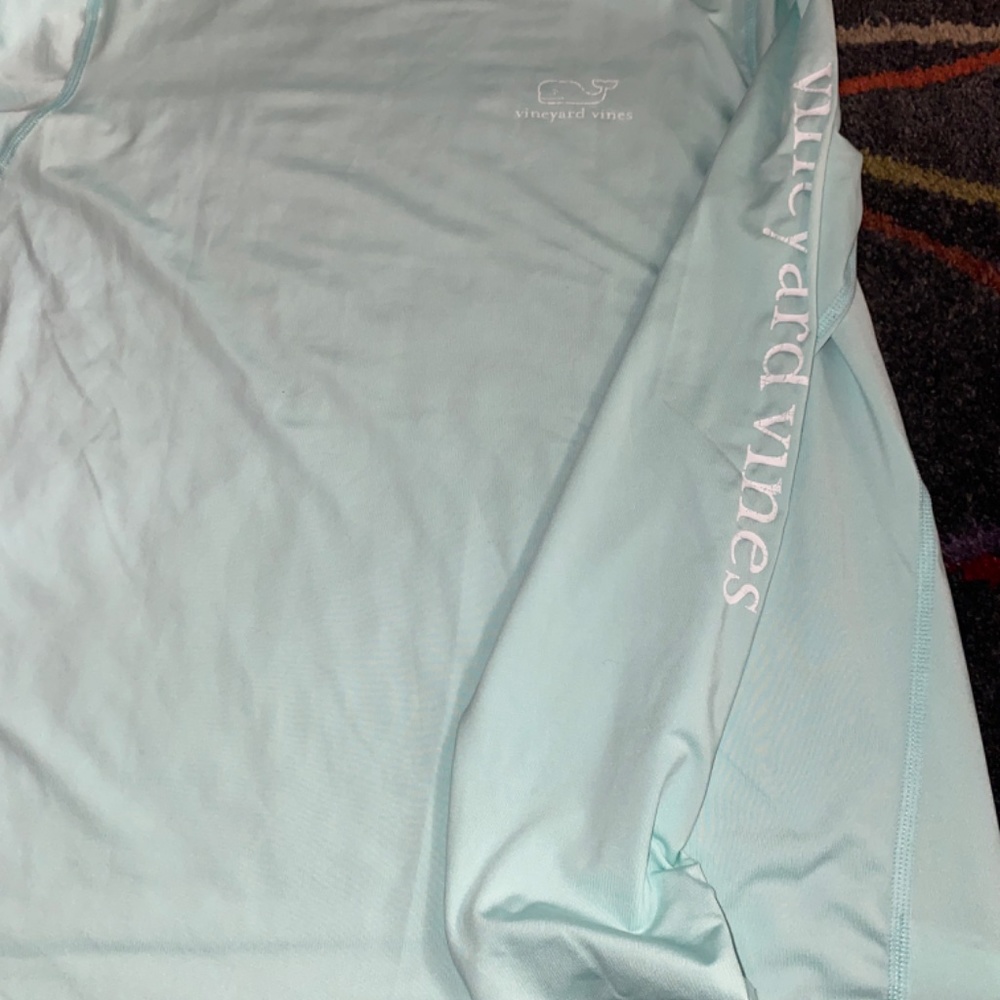 Vineyard Vines Rash Guard - Picture 2 of 3